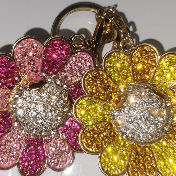 Takashi Murakami Style Rhinestone Flower Keychain/Bag Charm NWT - Picture 9 of 10